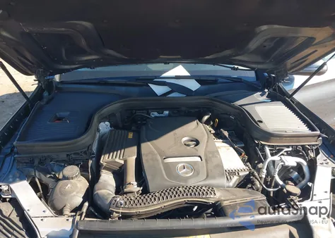 2019 Mercedes-Benz Glc 300 4Matic z USA, uszkodzony, nr VIN WDC0G4KB7KV148597